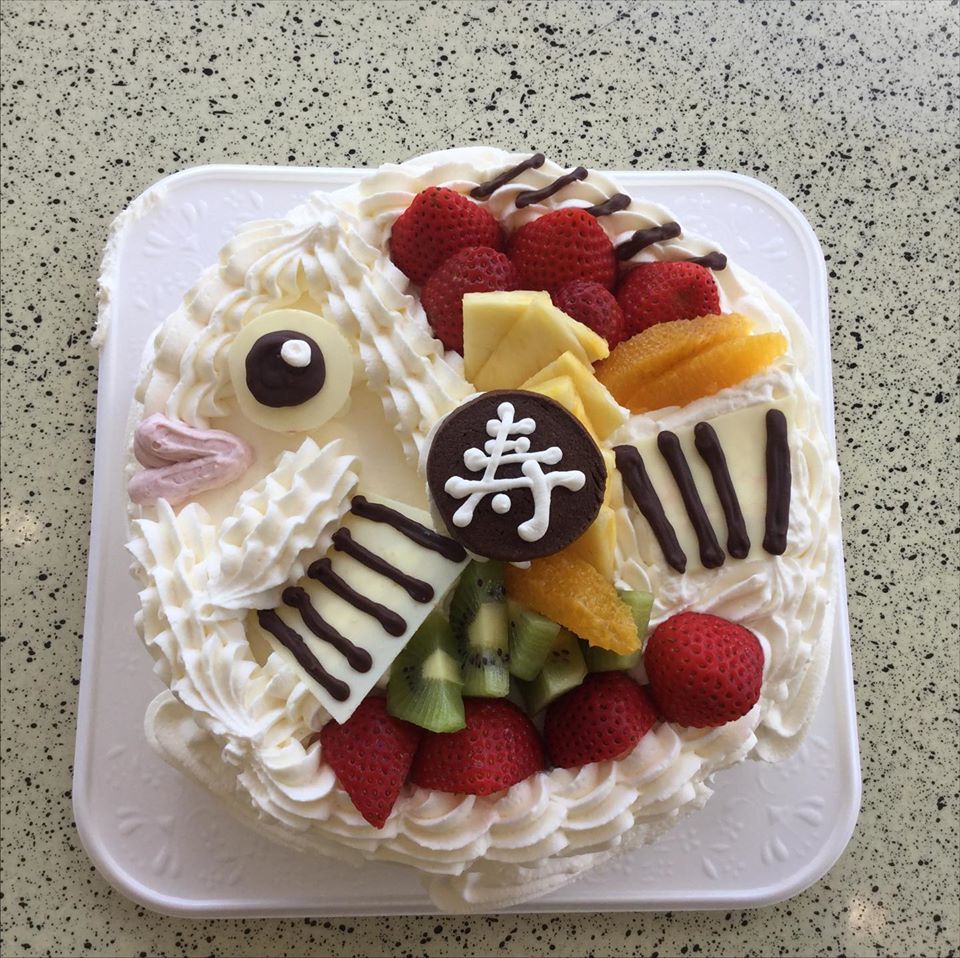 デコレーションケーキ リクエストケーキ バースデーケーキ 香住海岸が一望できる兵庫県香美町にあるケーキ専門店カフェ プラージュ